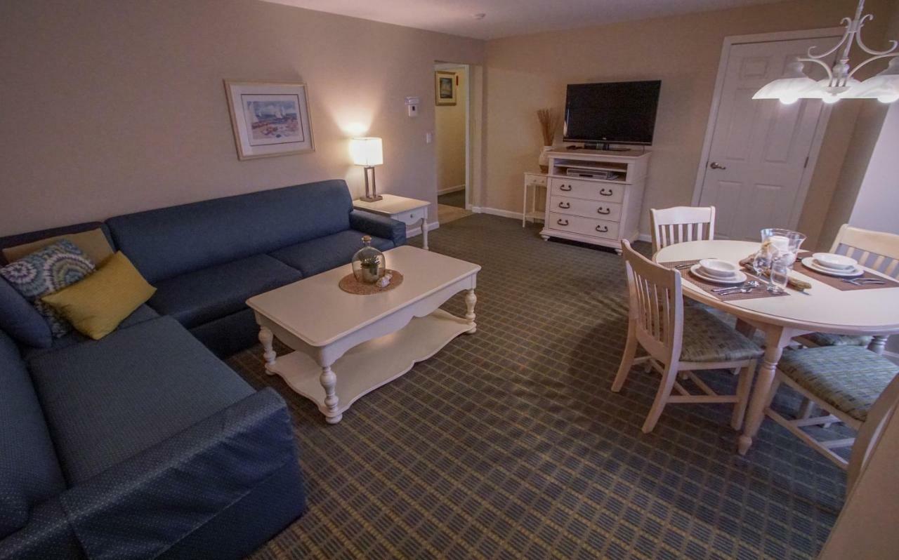 Cape Winds Resort Hyannis Esterno foto